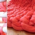 Arm knitting: Cómo tejer con los brazos una manta