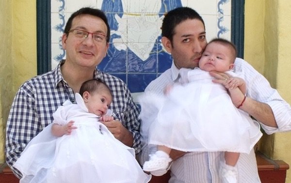 Un matrimonio gay logra adoptar en Argentina luego de 6 años de espera